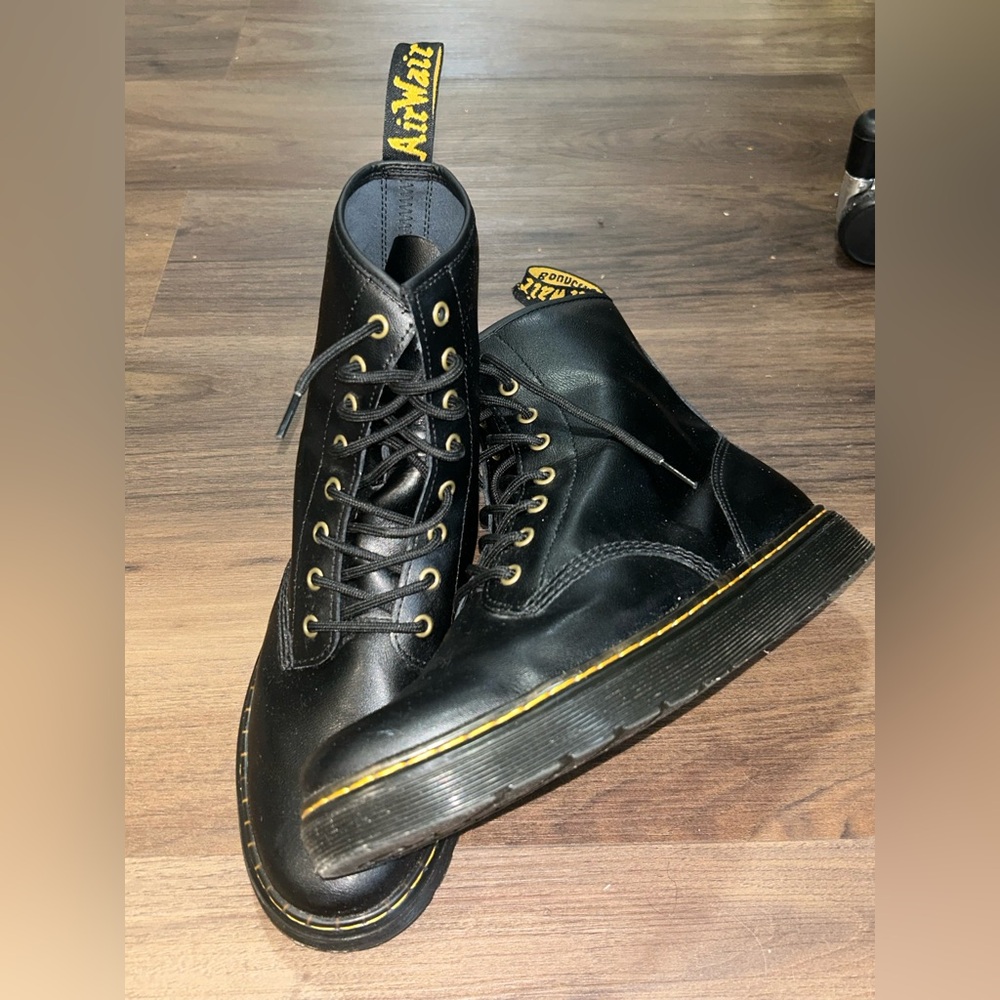 Dr Martens Boots Womens Zavala Black Combat Smooth Leather Lace Up Shoes - Sz 10